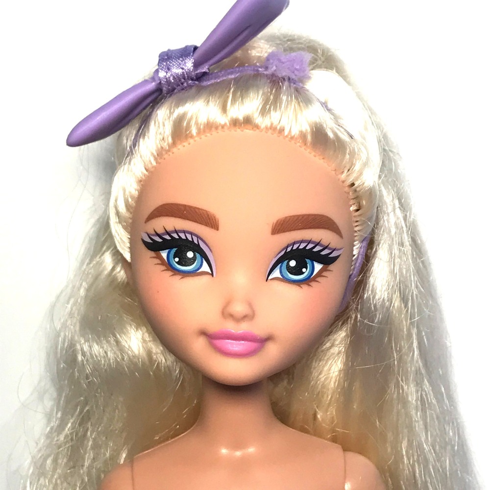 Nude Barbie Dream Besties Get Ready With Malibu Blonde Articulated JGG38 Doll